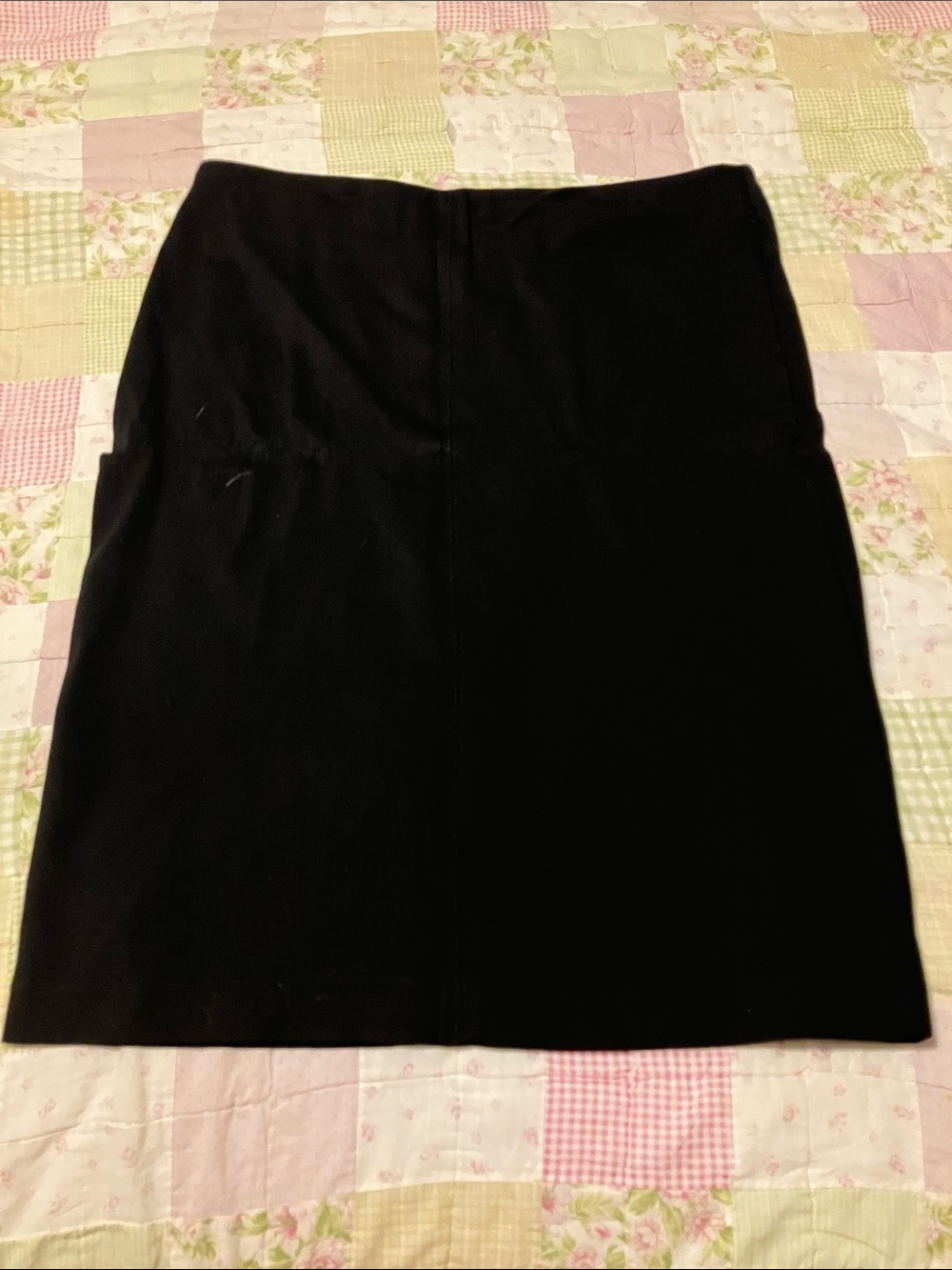 Zac & Rachel Black Pencil Skirt - Sleek Office Essential